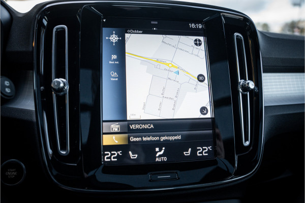 Volvo XC40 1.5 T2 Business Pro Aut.8 ** Panodak ** Camera ** 19inch ** Winter-line NAP!!