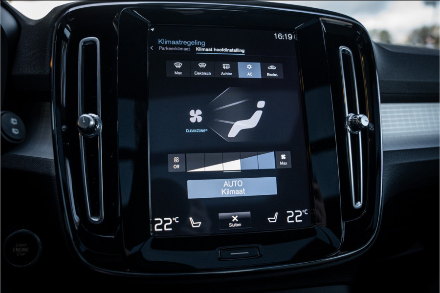 Volvo XC40 1.5 T2 Business Pro Aut.8 ** Panodak ** Camera ** 19inch ** Winter-line NAP!!