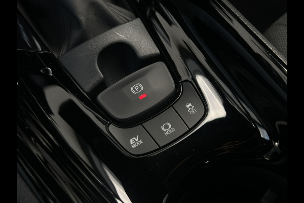 Toyota C-HR 2.0 Hybrid Bi-Tone | Navi | Carplay | Dodehoek | Park Assist | Camera