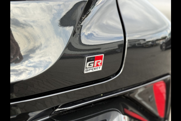 Toyota C-HR 2.0 Hybrid GR-Sport | Premium Pack | Full LED | Camera | Keyless | 19 inch