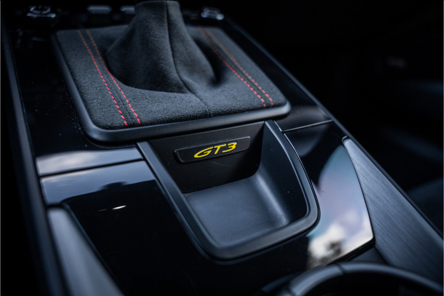 Porsche 911 4.0 GT3 ** Clubsport ** PPF ** PCCB ** Lift ** Carbon Dak ** PTV Plus ** 4-wiel sturing NP 295K ** NL geleverd ** NAP