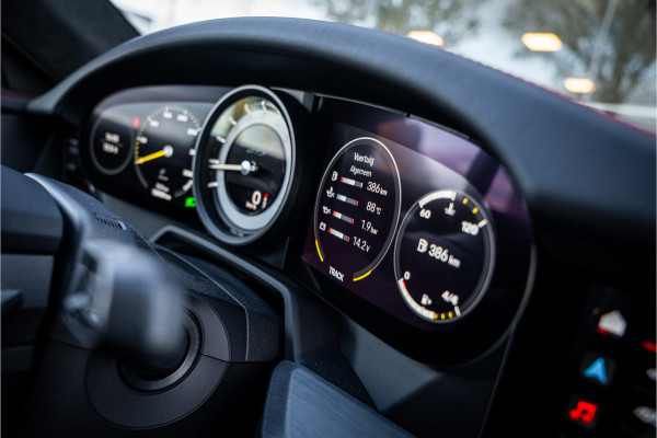 Porsche 911 4.0 GT3 ** Clubsport ** PPF ** PCCB ** Lift ** Carbon Dak ** PTV Plus ** 4-wiel sturing NP 295K ** NL geleverd ** NAP