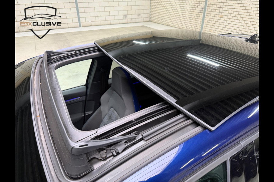 Volkswagen Golf 1.4 eHybrid GTE Pano/Camera/Keyless