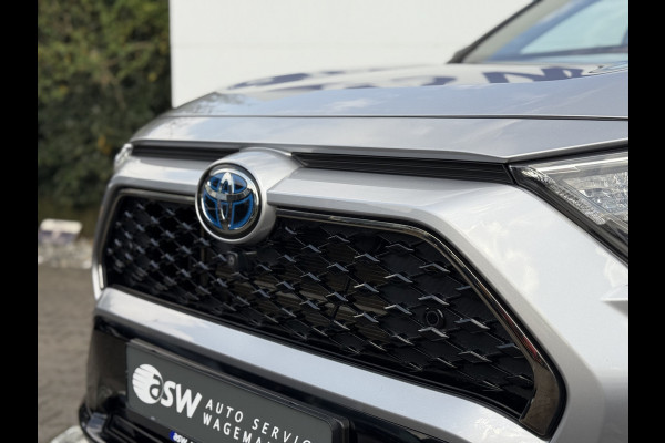 Toyota RAV4 2.5 Plug-in Hybrid AWD Bi-Tone Plus | Trekhaak | Memory | CarPlay | ACC | Camera | 19 inch