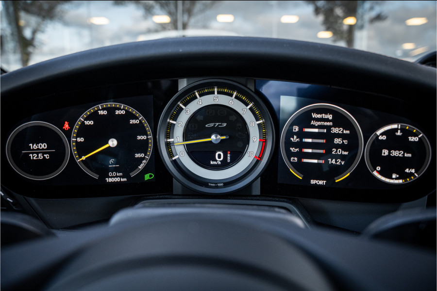 Porsche 911 4.0 GT3 ** Clubsport ** PPF ** PCCB ** Lift ** Carbon Dak ** PTV Plus ** 4-wiel sturing NP 295K ** NL geleverd ** NAP