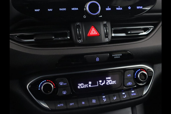 Hyundai i30 1.5 T-GDi MHEV N Line | Trekhaak | Sportstoelen | Stoelverwarming | Full LED | Carplay | Camera | Leder/Alcantara | Memory | Keyless | Climate control
