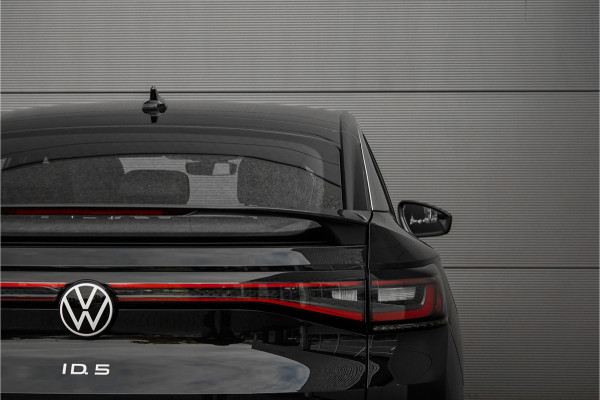 Volkswagen ID.5 Pro Business 77 kWh Navi Camera Keyless 1e Eig 19"