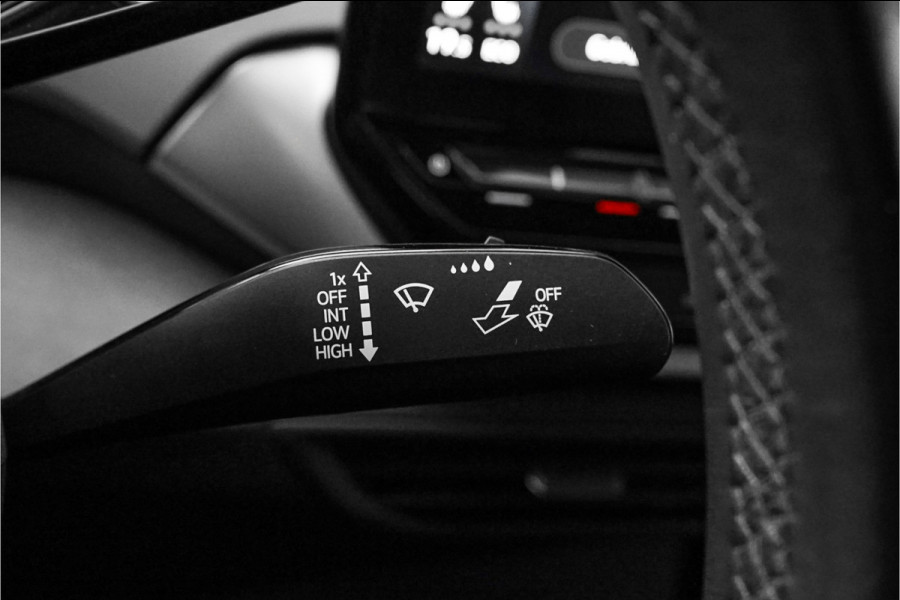 Volkswagen ID.5 Pro Business 77 kWh Navi Camera Keyless 1e Eig 19"