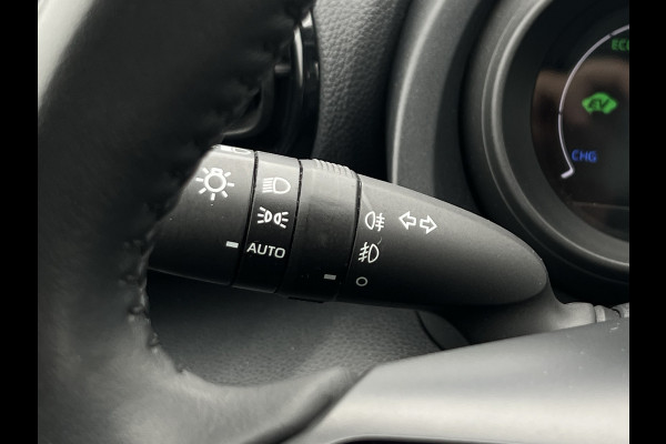 Toyota Yaris 1.5 Hybrid Dynamic | Trekhaak | LED | ACC | Stoelverwarming | Camera
