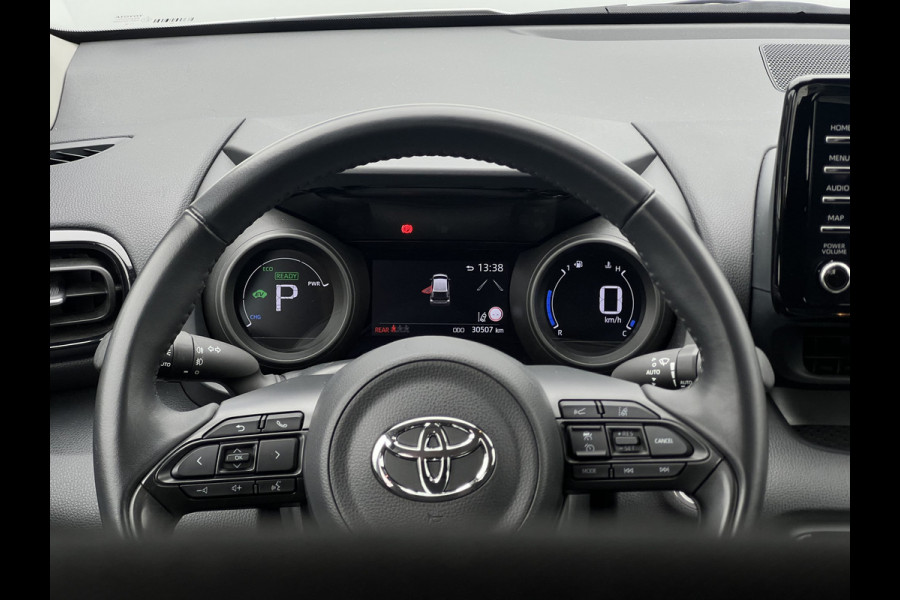 Toyota Yaris 1.5 Hybrid Dynamic | Trekhaak | LED | ACC | Stoelverwarming | Camera