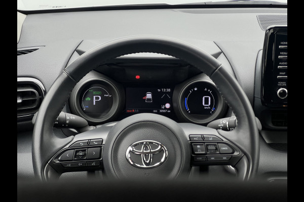 Toyota Yaris 1.5 Hybrid Dynamic | Trekhaak | LED | ACC | Stoelverwarming | Camera