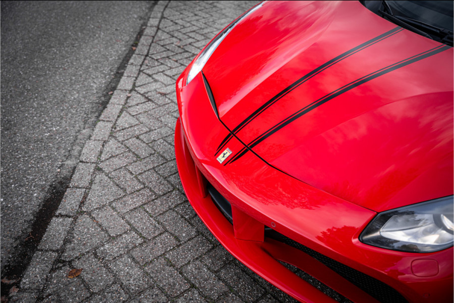 Ferrari 488 3.9 Spider HELE ** NL geleverd ** Atelier ** Carbon ** Titanium Exhaust ** 360 Camera ** Scuderia Shields ** NAP!