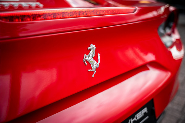 Ferrari 488 3.9 Spider HELE ** NL geleverd ** Atelier ** Carbon ** Titanium Exhaust ** 360 Camera ** Scuderia Shields ** NAP!