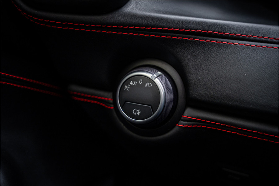 Ferrari 488 3.9 Spider HELE ** NL geleverd ** Atelier ** Carbon ** Titanium Exhaust ** 360 Camera ** Scuderia Shields ** NAP!