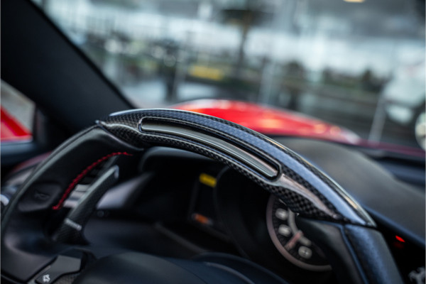 Ferrari 488 3.9 Spider HELE ** NL geleverd ** Atelier ** Carbon ** Titanium Exhaust ** 360 Camera ** Scuderia Shields ** NAP!