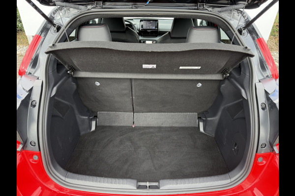 Toyota Yaris 1.5 Hybrid Executive | Trekhaak | CarPlay | ACC | Camera | LED | Keyless