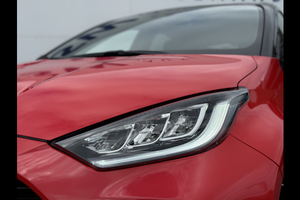 Toyota Yaris 1.5 Hybrid Executive | Trekhaak | CarPlay | ACC | Camera | LED | Keyless