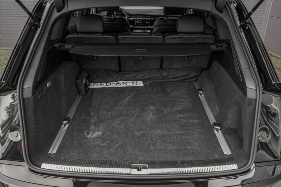 Audi Q7 55 TFSI e Quattro Pro Line Advanced S-Line Bose HUD Trekhaak Zwart Optiek