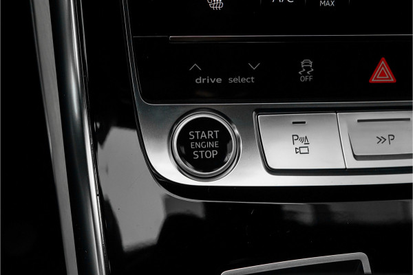 Audi Q7 55 TFSI e Quattro Pro Line Advanced S-Line Bose HUD Trekhaak Zwart Optiek