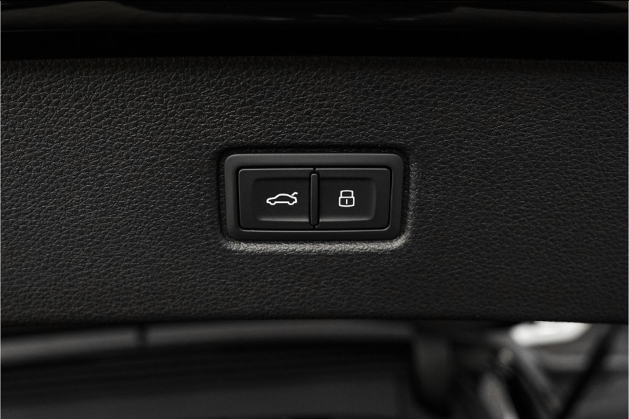 Audi Q7 55 TFSI e Quattro Pro Line Advanced S-Line Bose HUD Trekhaak Zwart Optiek