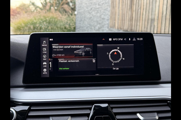 BMW 5 Serie Touring 520i High Executive Automaat | Apple CarPlay | Leren bekleding | Stoelverwarming | LED verlichting | Comfortstoelen met
