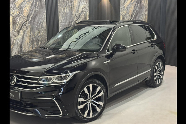 Volkswagen Tiguan 1.5 TSI 3x R-line|PANO||KEYLESS|SFEER|ACC|BOMVOL