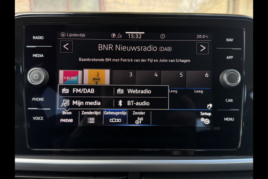 Volkswagen T-Roc TSI 115PK LIFE NAVI/PDC/CARPLAY