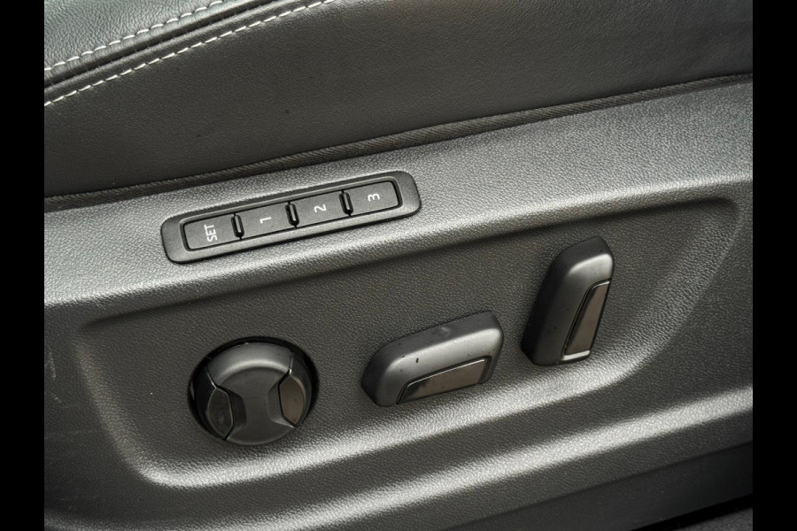 Škoda Kodiaq 1.5 TSI SPORTLINE Business 7 persoons, achteruitrijcamera,luxe uitvoering, nl auto met nap