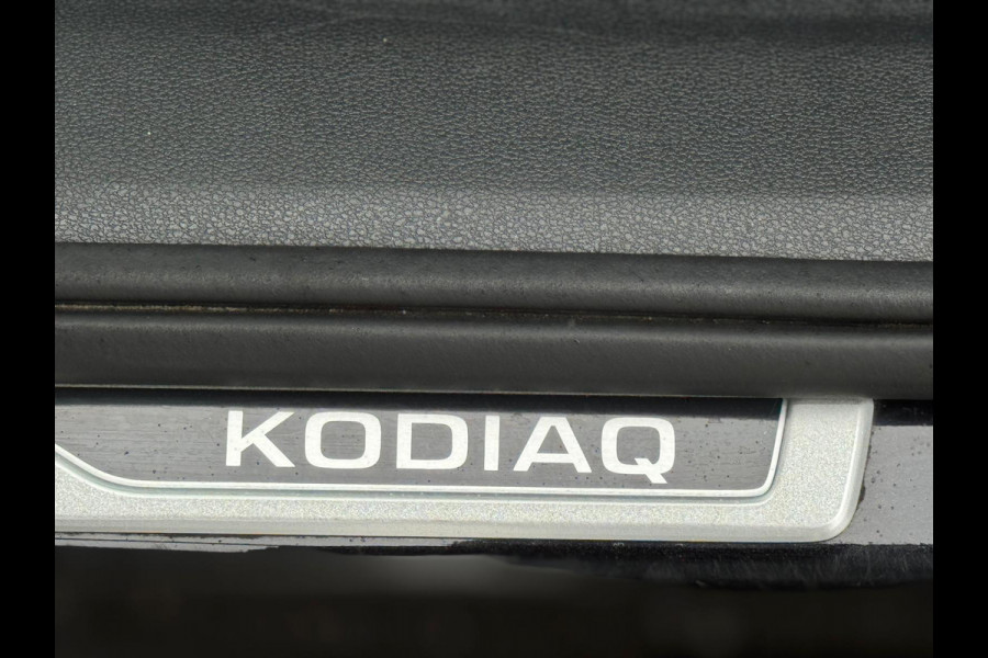 Škoda Kodiaq 1.5 TSI SPORTLINE Business 7 persoons, achteruitrijcamera,luxe uitvoering, nl auto met nap