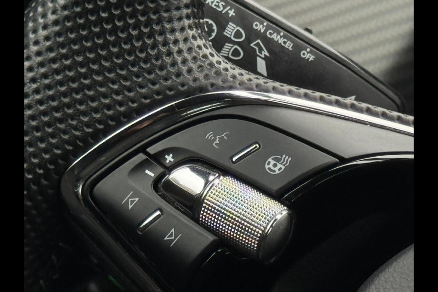 Škoda Kodiaq 1.5 TSI SPORTLINE Business 7 persoons, achteruitrijcamera,luxe uitvoering, nl auto met nap