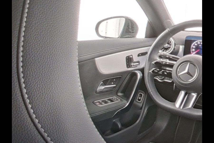 Mercedes-Benz CLA-Klasse Shooting Brake 250 e AMG Line / ACC / Memory / Head Up / Elek Stoelen / 360 Camera / Lane Assist / 19 Inc