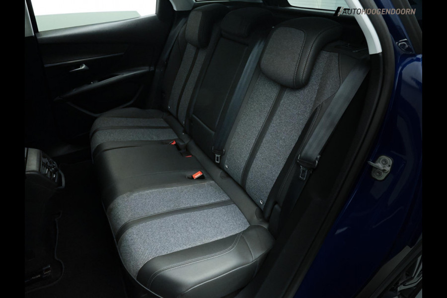 Peugeot 3008 1.2 PureTech Allure (APPLE CARPLAY,LED,KEYLESS,DODEHOEK,DIGITAL DISPLAY,CAMERA,SPORTSTOELEN,NIEUWE APK,TOPCONDITIE)
