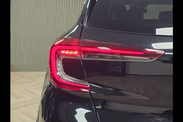Renault Captur 1.6 E-Tech Plug-in Hybrid 160 Intens CAMERA PARKEERSENSOREN VOOR EN ACHTER STOELVERWARMING CRUISE CONTROL NAVI