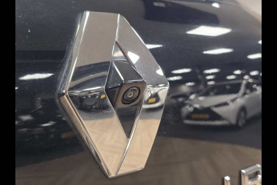 Renault Captur 1.6 E-Tech Plug-in Hybrid 160 Intens CAMERA PARKEERSENSOREN VOOR EN ACHTER STOELVERWARMING CRUISE CONTROL NAVI