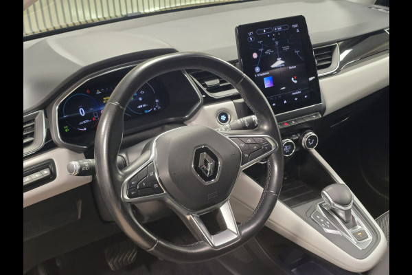 Renault Captur 1.6 E-Tech Plug-in Hybrid 160 Intens CAMERA PARKEERSENSOREN VOOR EN ACHTER STOELVERWARMING CRUISE CONTROL NAVI