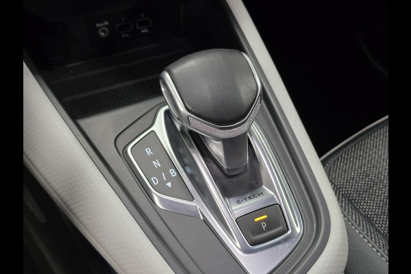 Renault Captur 1.6 E-Tech Plug-in Hybrid 160 Intens CAMERA PARKEERSENSOREN VOOR EN ACHTER STOELVERWARMING CRUISE CONTROL NAVI