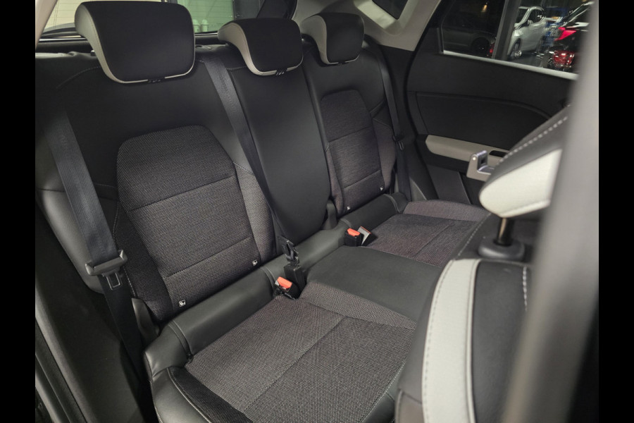 Renault Captur 1.6 E-Tech Plug-in Hybrid 160 Intens CAMERA PARKEERSENSOREN VOOR EN ACHTER STOELVERWARMING CRUISE CONTROL NAVI