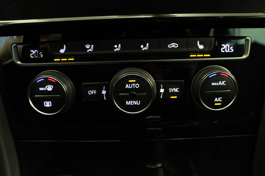 Volkswagen GOLF Variant 1.6 TDI Comfortline |Camera|Carplay|Trekhaak|