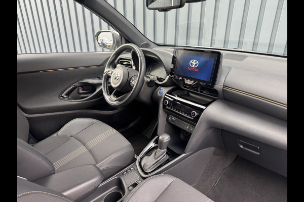 Toyota Yaris Cross 1.5 Hybrid Adventure | Treeplanken | Head-up | BSM | Rijklaar!!