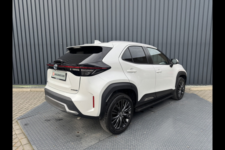 Toyota Yaris Cross 1.5 Hybrid Adventure | Treeplanken | Head-up | BSM | Rijklaar!!