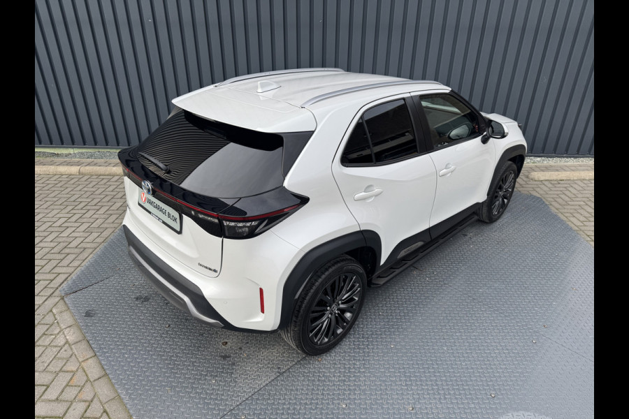 Toyota Yaris Cross 1.5 Hybrid Adventure | Treeplanken | Head-up | BSM | Rijklaar!!