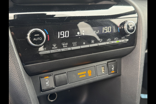 Toyota Yaris Cross 1.5 Hybrid Adventure | Treeplanken | Head-up | BSM | Rijklaar!!