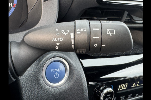 Toyota Yaris Cross 1.5 Hybrid Adventure | Treeplanken | Head-up | BSM | Rijklaar!!