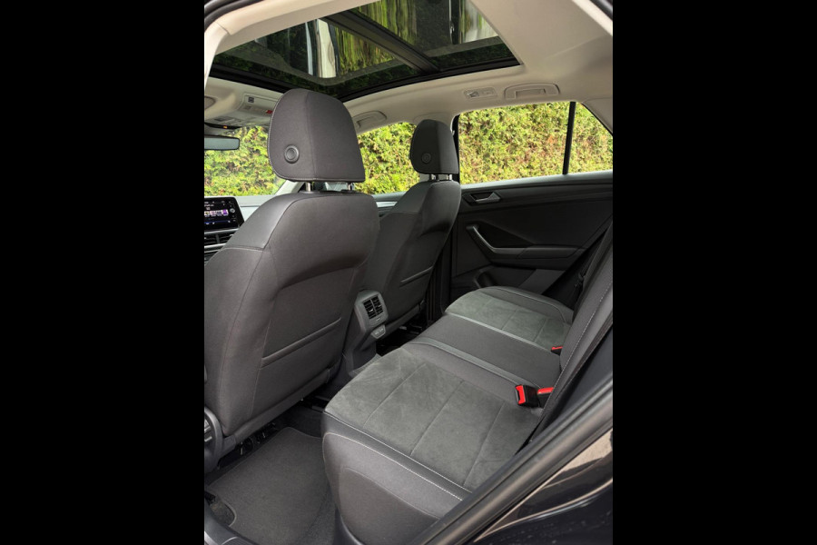 Volkswagen T-Roc 1.5 TSI Style CarPlay Panorama