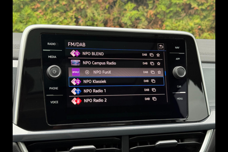 Volkswagen T-Roc 1.5 TSI Style CarPlay Panorama