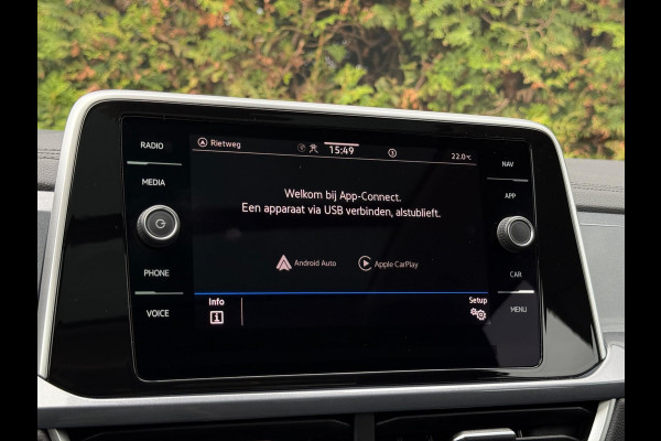 Volkswagen T-Roc 1.5 TSI Style CarPlay Panorama