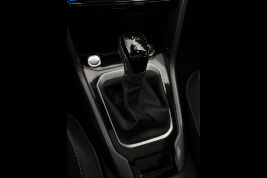 Volkswagen T-Roc 1.5 TSI Style CarPlay Panorama