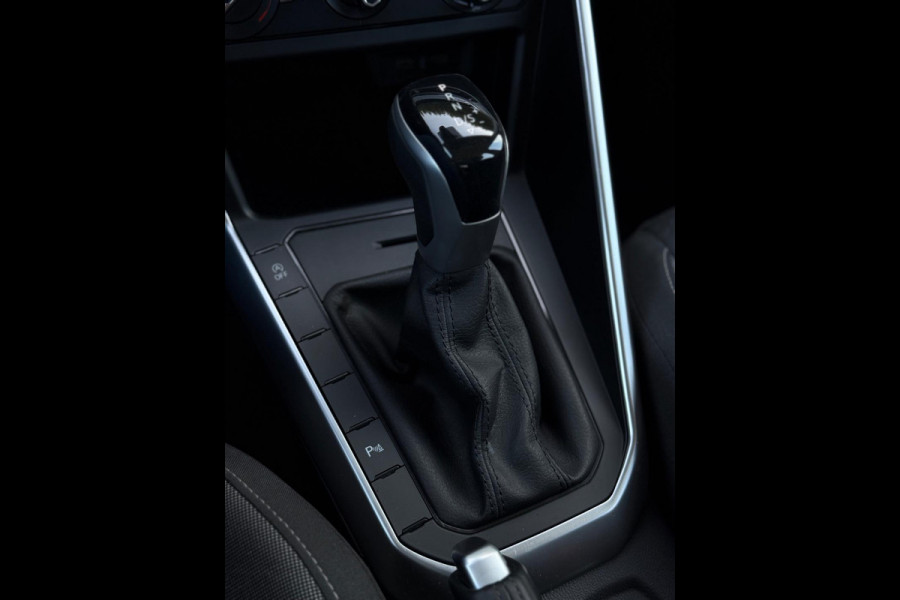 Volkswagen Polo 1.0 TSI Life CarPlay Camera LED