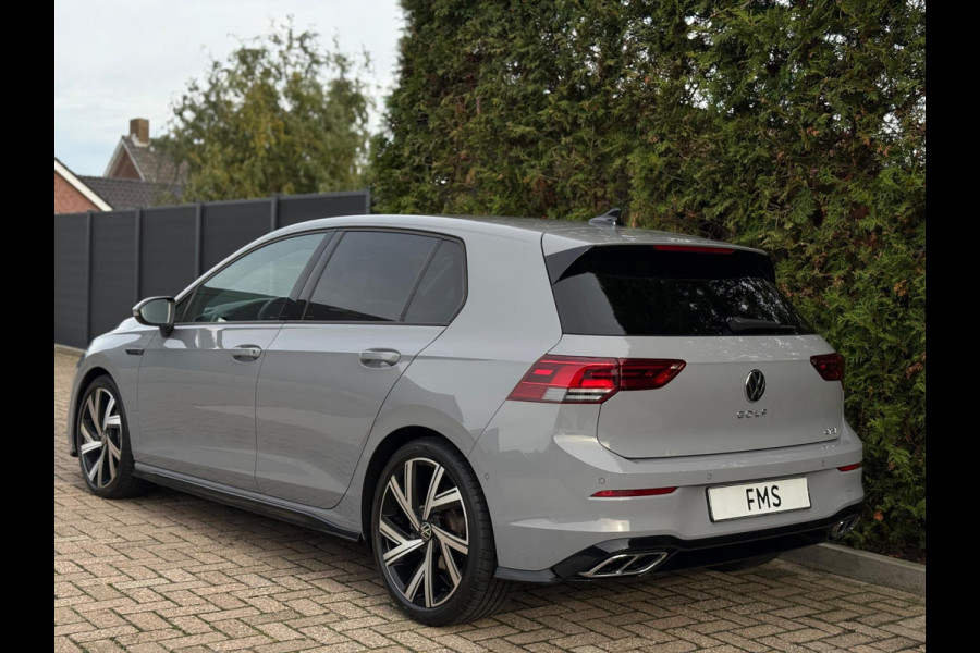 Volkswagen Golf 1.5 eTSI 3x R-Line CarPlay Camera