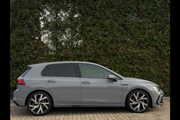 Volkswagen Golf 1.5 eTSI 3x R-Line CarPlay Camera
